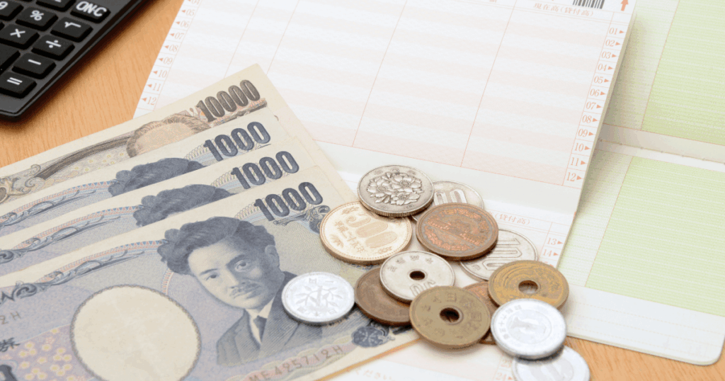現金やポイントを家計簿と一緒に管理するイメージ